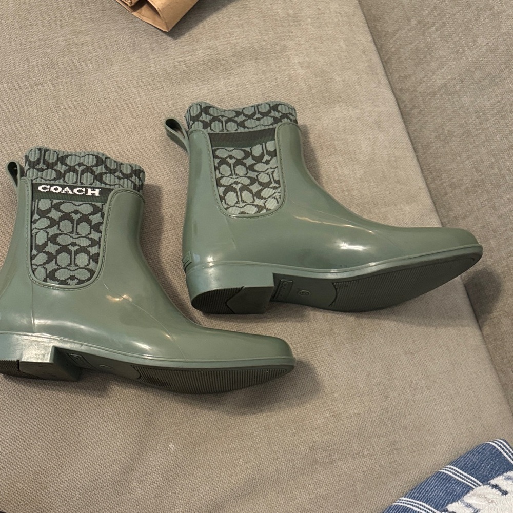 COACH Green Glossy Rain Ankle Boots - Picture 3 of 8